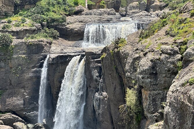 1-Day Tour Old bridge, Monastery,water falls Wildlife,Birds, - The cave, spring, and a quieter side of the monastery