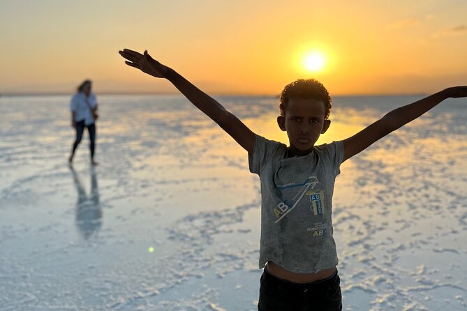 3 Days 2 Nights Small Group Danakil Depression Tours - The small-group setup and local contact