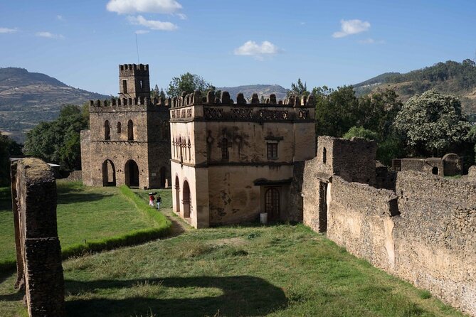 5 Days North Ethiopia Tours - Day three: A short hike in the Simien Mountains