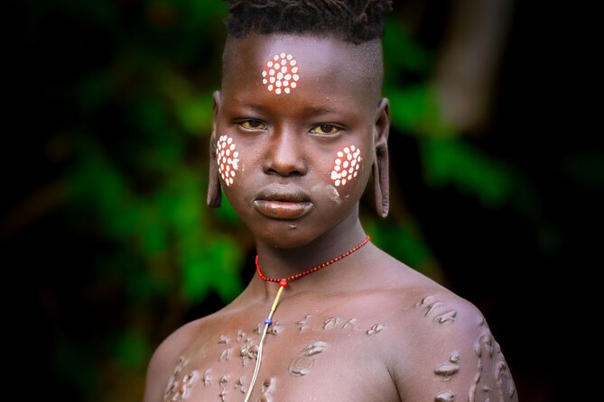 6-Day Omo Valley Cultural Private Tour - Day 3: Karo body painting and a Hamer village