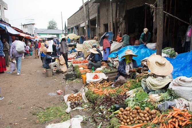 Addis Ababa City Tours Full Day With Hotel Pickup And Drop Off - Sorting out Sholla Market and Merkato