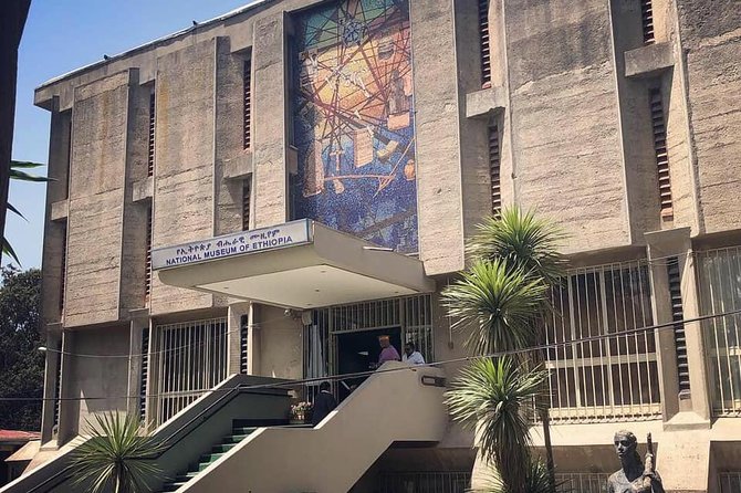 City tour of Addis, Transit in Addis by car - Why this seven-hour Addis tour works well