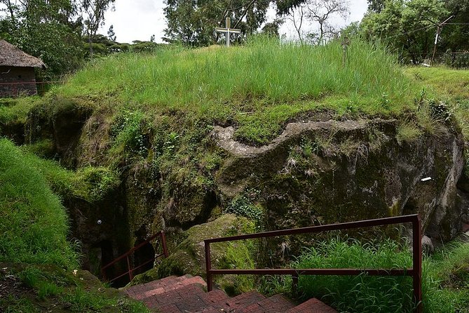Day trip to Melka Kunture & Adadi Mariam rock-hewn church. - Melka Kunture and the long human story