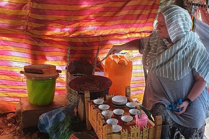 Ethiopian Culinary Tour - Market, Food, Coffee Ceremony & more - A coffee stop at Tomoca