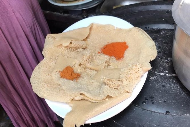 Ethiopian Culinary Tour - Market, Food, Coffee Ceremony & more - Guides, flexibility, and the human side of the tour