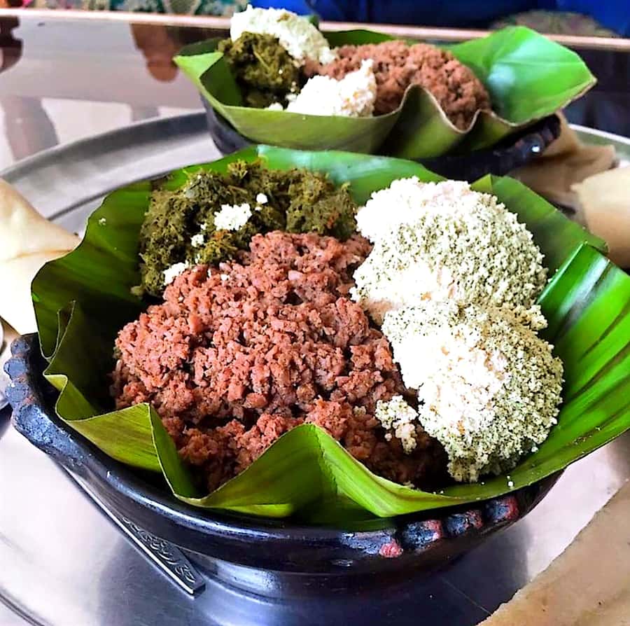 Food tour in Addis Ababa with airport pick-up. - Addis Ababa through a plate of injera