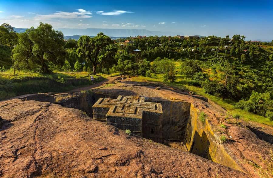 Full Day lalībela church's tour - Meeting your guide at Lalibela Airport