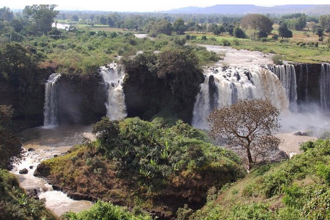 Historical-tour Lalibela Gonder & Bahir Dar - Lalibela’s 11 churches, arranged in three groups