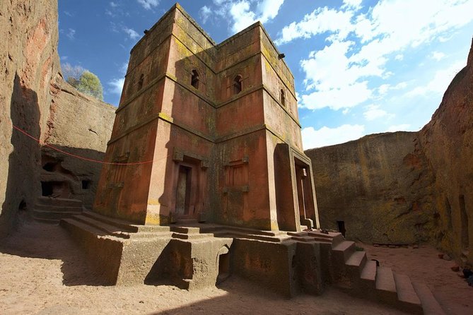 Historical-tour Lalibela Gonder & Bahir Dar - The long road to Lalibela