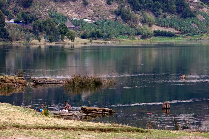 Stunning Views Wonchi Crater Lake a Private Day Trip - Waterfalls, springs, birds, and monkeys