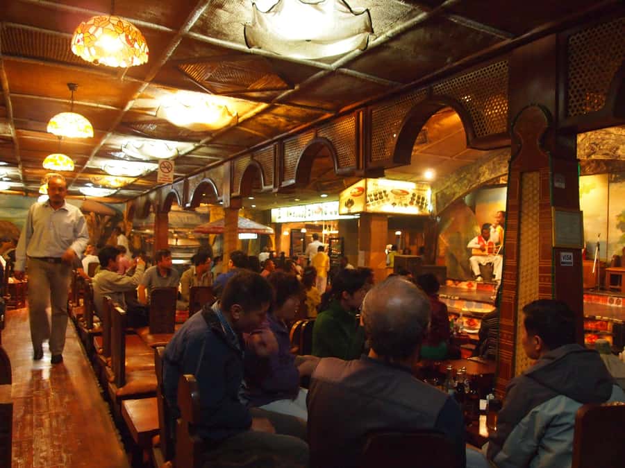 Yod Abyssinia Cultural Night: Dinner, Music, and Dance - How the music changes the meal